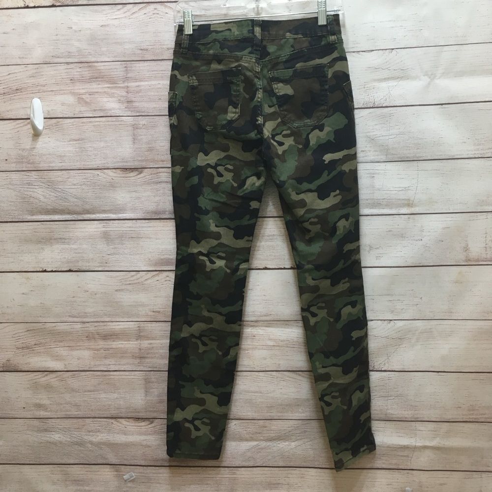WILLIAM RAST CAMO PANTS‎ - Picture 4 of 5